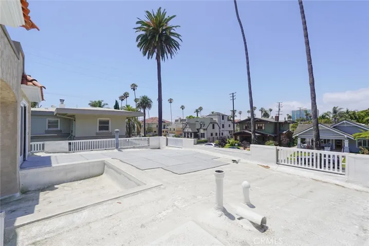 24 Lindero, Long Beach, California 90803