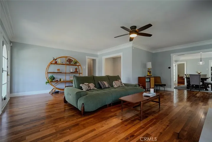 24 Lindero, Long Beach, California 90803