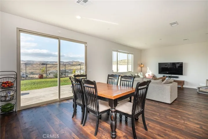4204 Ladrillo, Lake Elsinore, California 92530