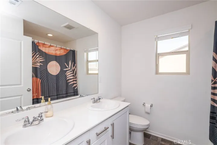 Upstairs hallway bathroom