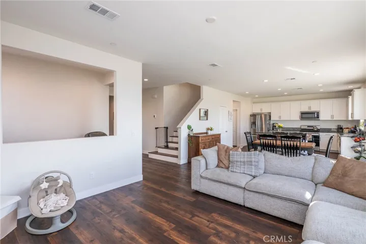 4204 Ladrillo, Lake Elsinore, California 92530