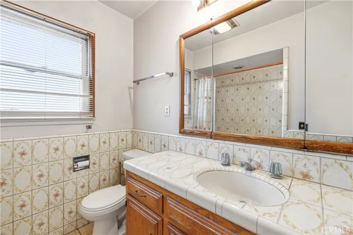12635 Cumpston Street, Valley Village, California 91607