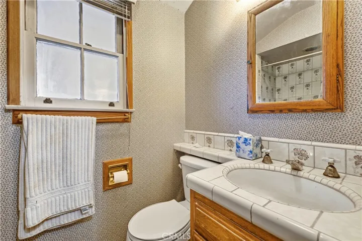 12635 Cumpston Street, Valley Village, California 91607