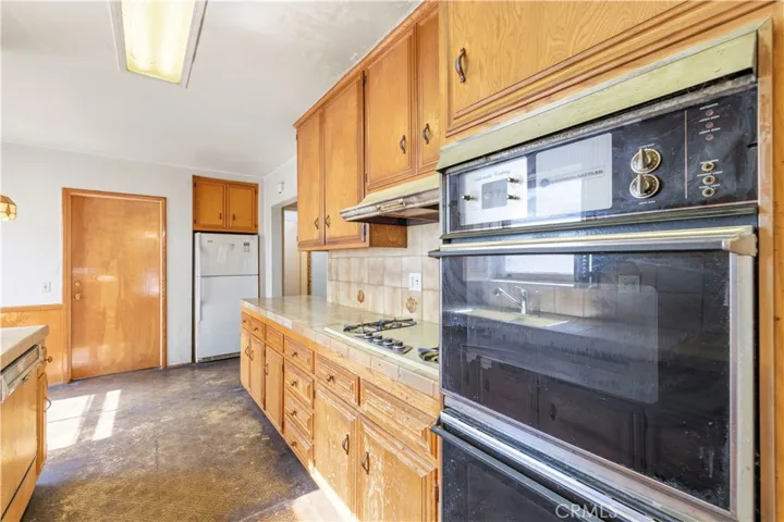 12635 Cumpston Street, Valley Village, California 91607