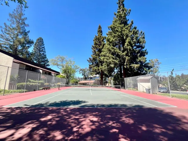 1001 E Evelyn Terrace 132, Sunnyvale, California 94086
