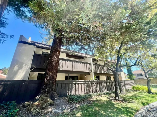 1001 E Evelyn Terrace 132, Sunnyvale, California 94086