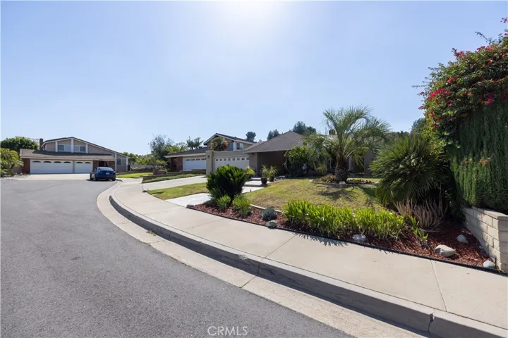 1317 Holly Leaf, Diamond Bar, California 91765