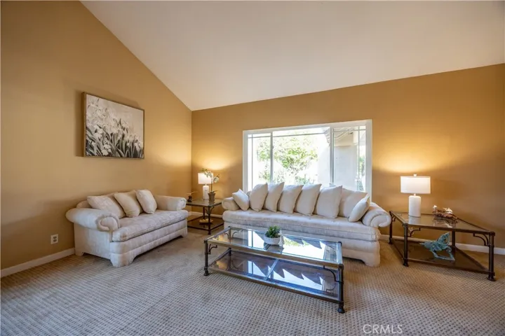 1317 Holly Leaf, Diamond Bar, California 91765