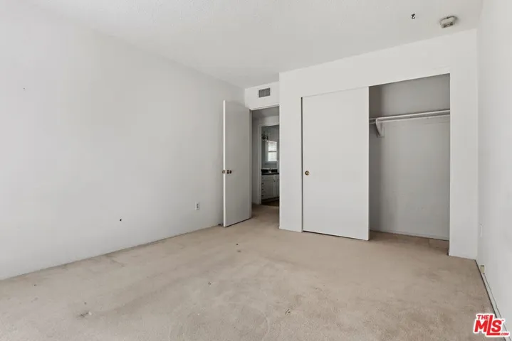 19131 Tulsa Street, Porter Ranch, California 91326