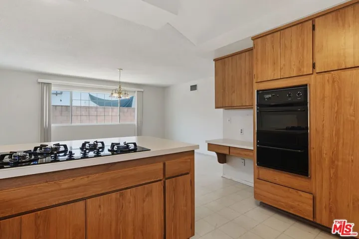 19131 Tulsa Street, Porter Ranch, California 91326