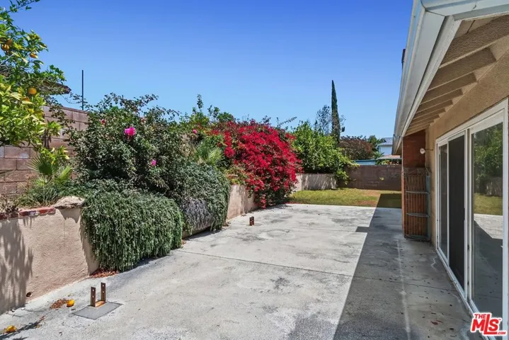 19131 Tulsa Street, Porter Ranch, California 91326