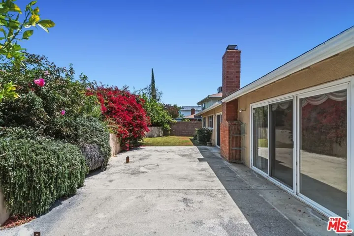 19131 Tulsa Street, Porter Ranch, California 91326