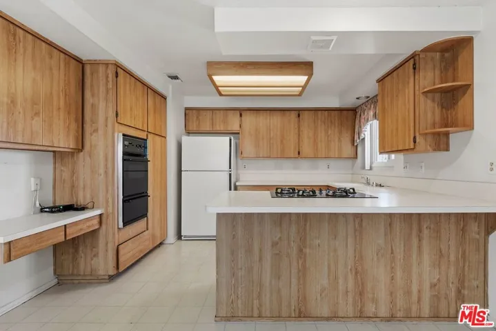 19131 Tulsa Street, Porter Ranch, California 91326