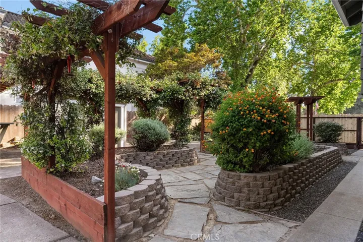 934 Esplanade, Chico, California 95926