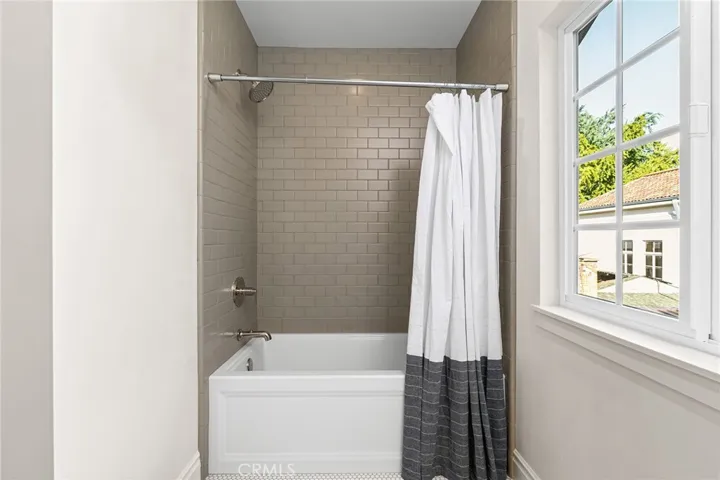 934 Esplanade, Chico, California 95926