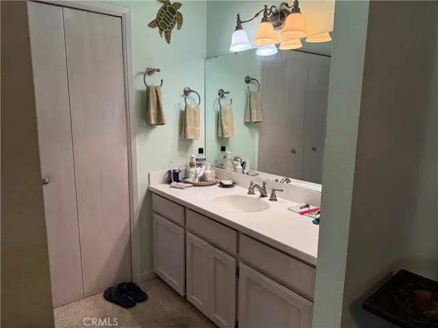 23 Carriage, Chico, California 95926
