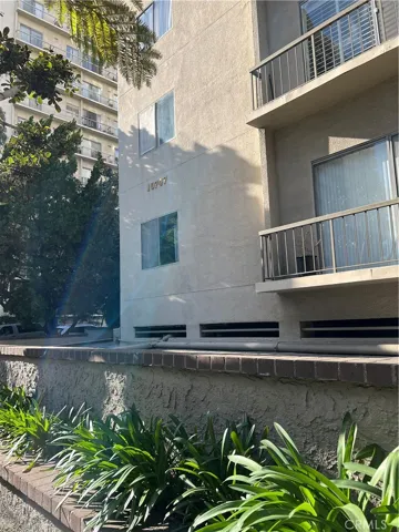 10747 Wilshire 505, Los Angeles, California 90024