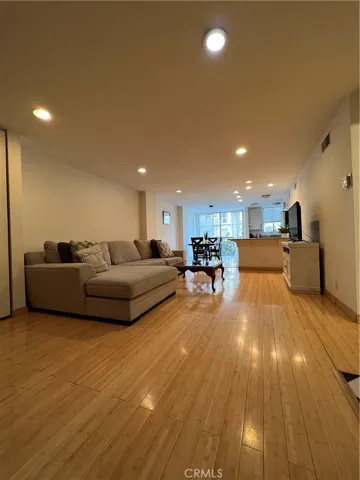 10747 Wilshire 505, Los Angeles, California 90024