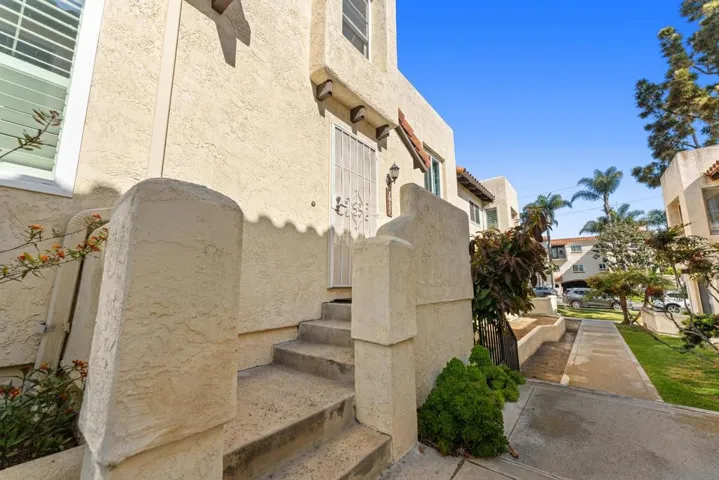 1957 Diamond St., San Diego, California 92109