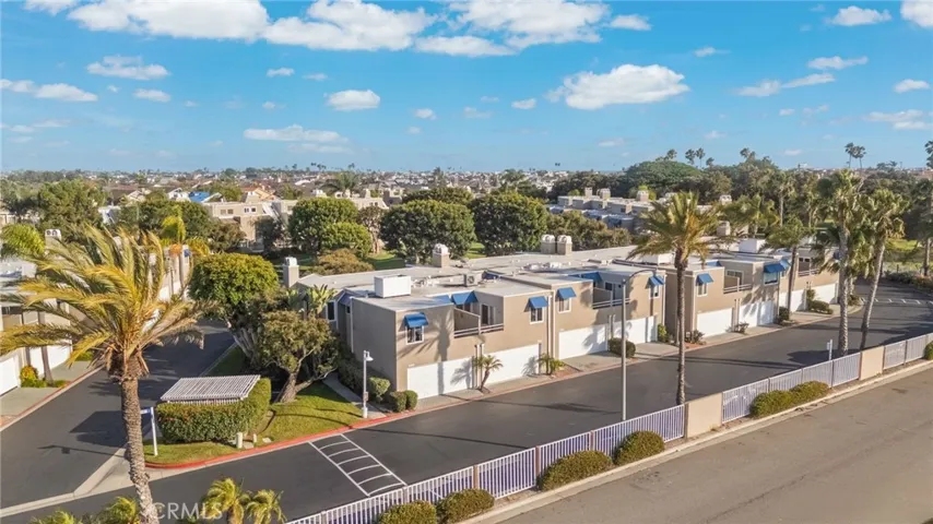 3262 Sparkler, Huntington Beach, California 92649