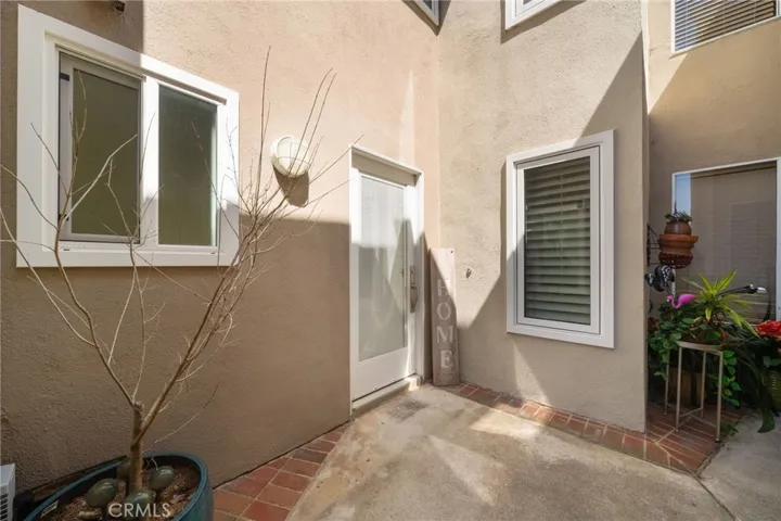 3262 Sparkler, Huntington Beach, California 92649
