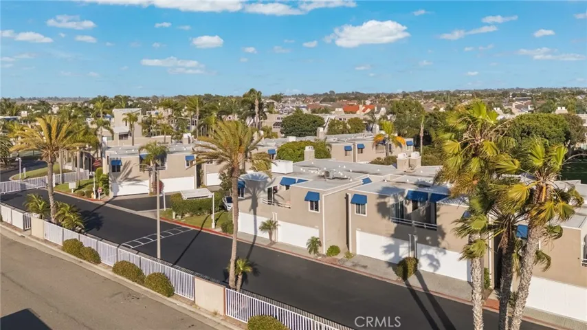 3262 Sparkler, Huntington Beach, California 92649