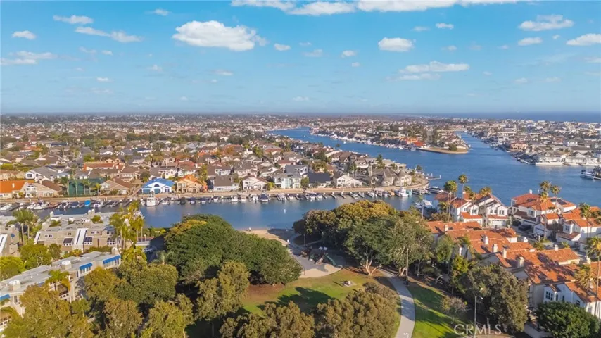 3262 Sparkler, Huntington Beach, California 92649