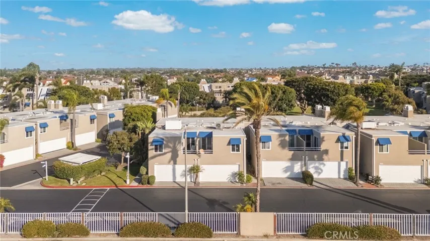 3262 Sparkler, Huntington Beach, California 92649