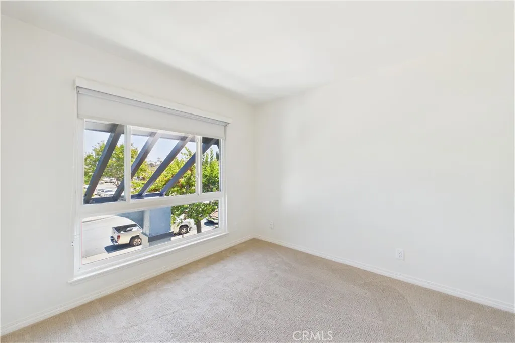 Unaltered original. This bedroom is the southernmost of the 3 additional bedrooms with a view of Saratoga Ave