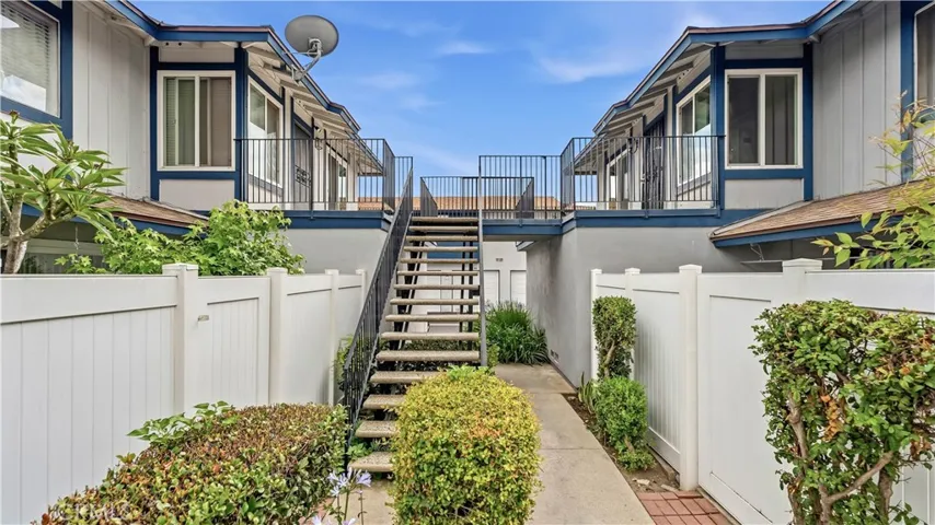 1432 Forest Glen Drive Unit #65, Hacienda Heights, California 91745