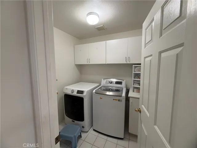 23812 Los Codona, Torrance, California 90505