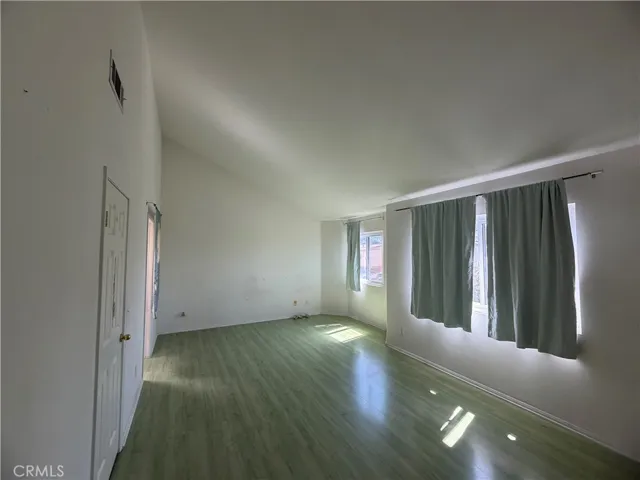 23812 Los Codona, Torrance, California 90505