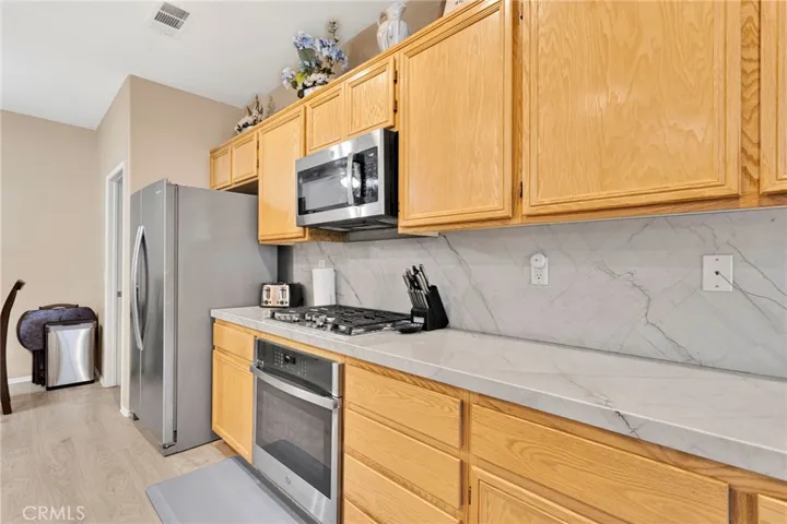 13247 San Dimas, Hesperia, California 92344