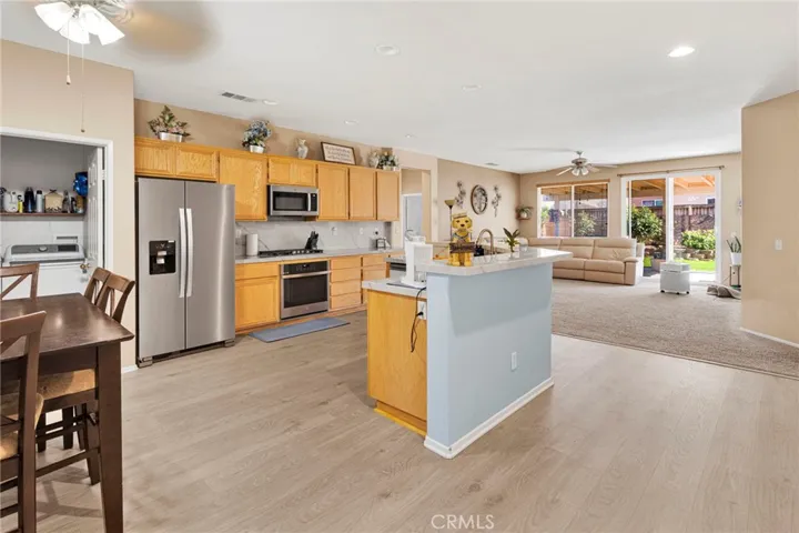 13247 San Dimas, Hesperia, California 92344