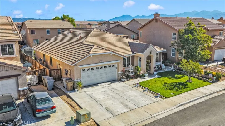 13247 San Dimas, Hesperia, California 92344