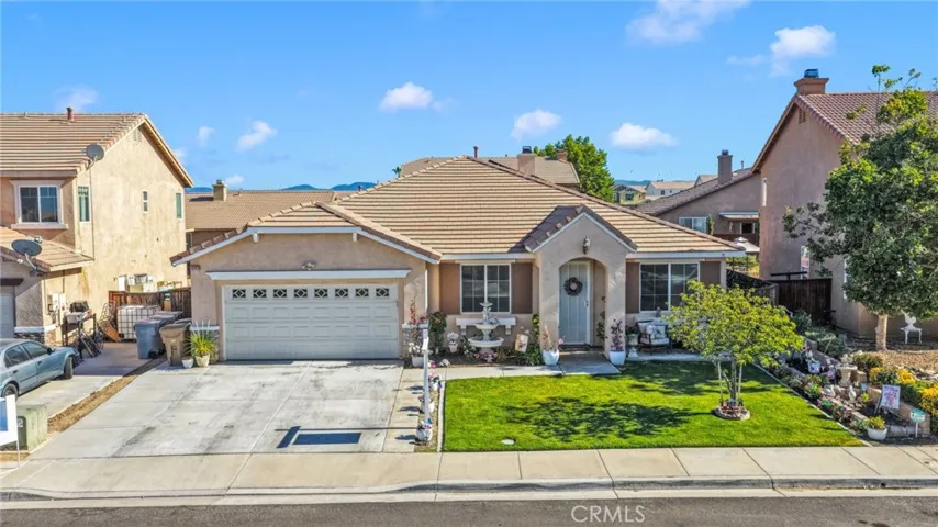13247 San Dimas, Hesperia, California 92344