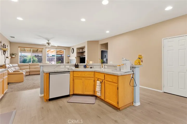 13247 San Dimas, Hesperia, California 92344