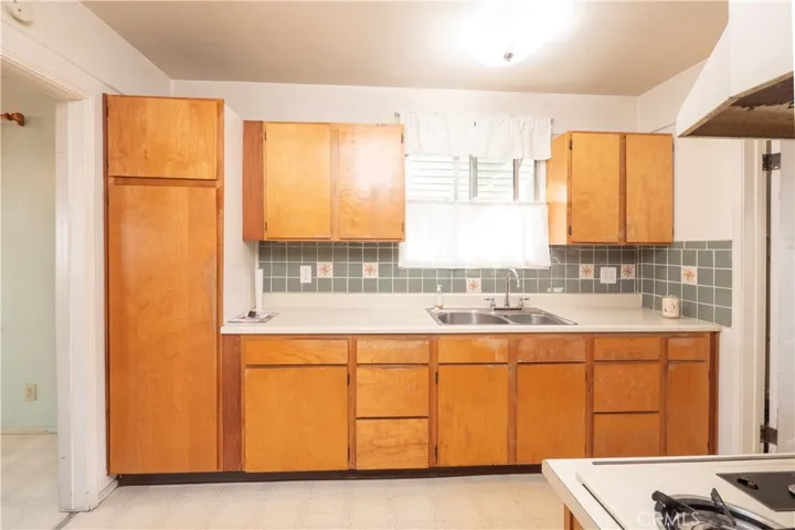kitchen view 3
