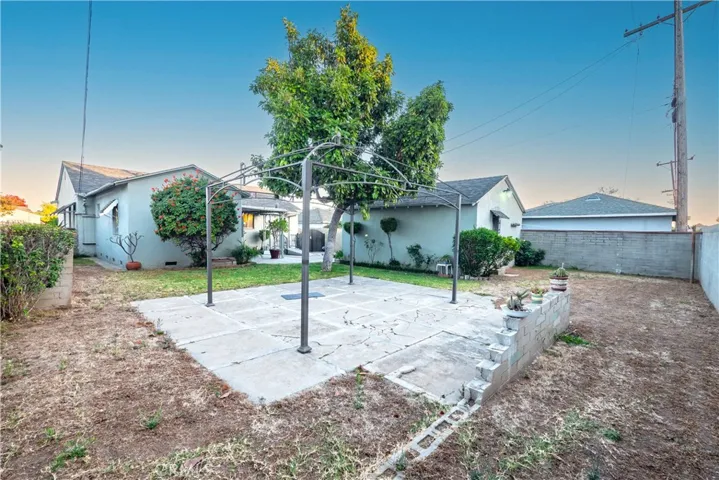 view of the back of the property