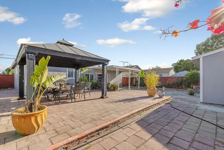 1025 Burkhart Avenue, San Leandro, California 94579