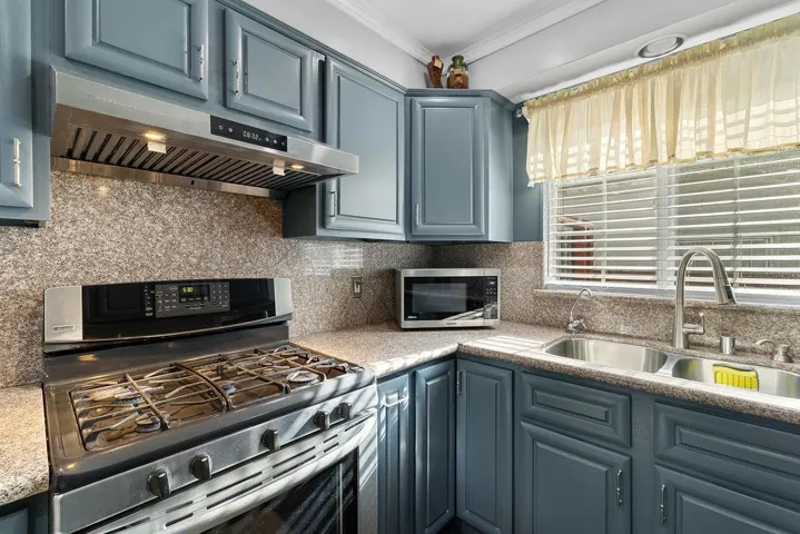 1025 Burkhart Avenue, San Leandro, California 94579