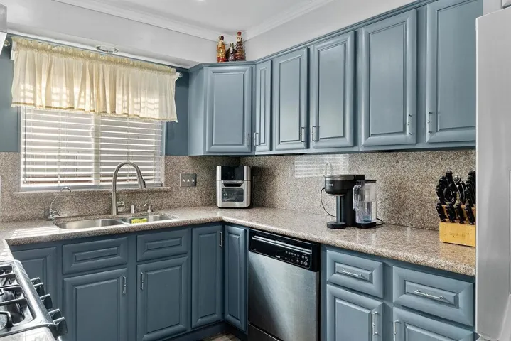 1025 Burkhart Avenue, San Leandro, California 94579