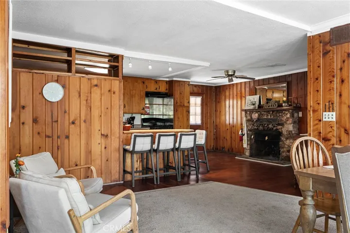 Dining into Kitchen and Entry