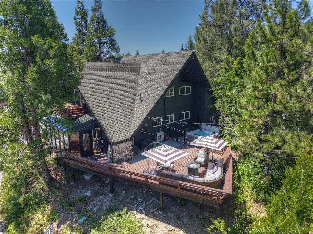 27558 West Shore Road, Lake Arrowhead, California 92352 — photo 4