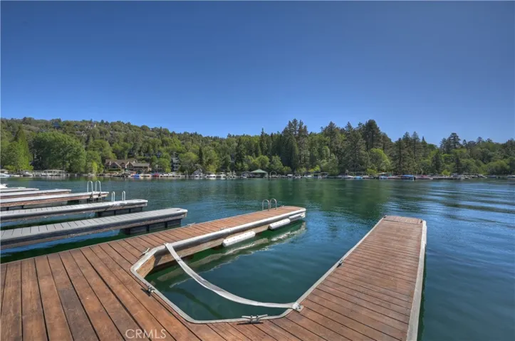 Dock