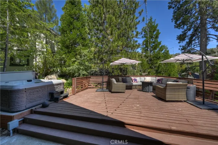 Patio Deck - Perfect for Entertaining with Spa