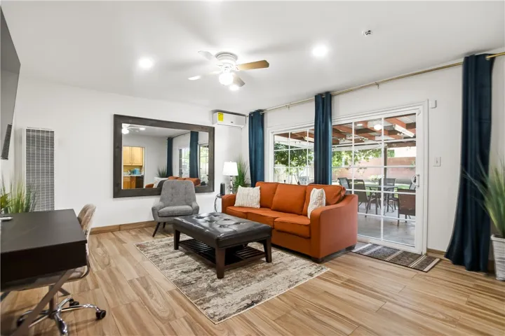 12611 Volkwood, Garden Grove, California 92840