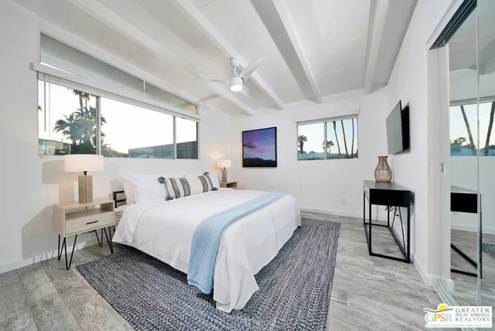 1890 E Amado Road, Palm Springs, California 92262
