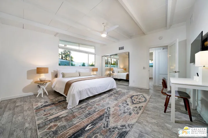 1890 E Amado Road, Palm Springs, California 92262