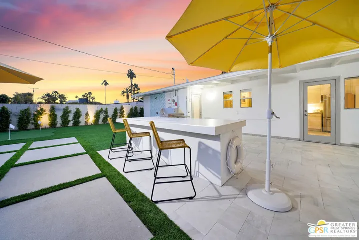 1890 E Amado Road, Palm Springs, California 92262